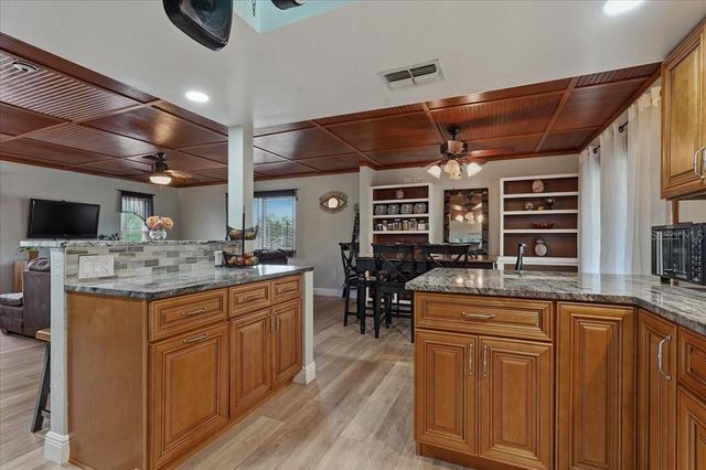 1314 OLEANDER DRIVE, Tarpon Springs, FL 34689