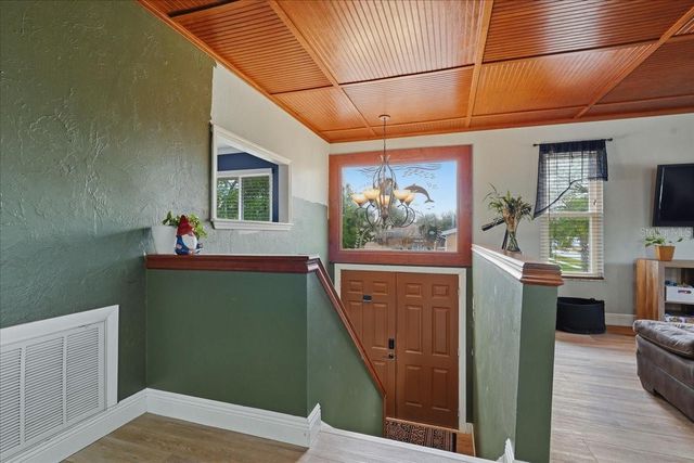 1314 OLEANDER DRIVE, Tarpon Springs, FL 34689