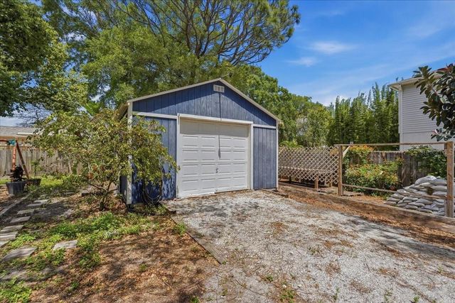 1314 OLEANDER DRIVE, Tarpon Springs, FL 34689