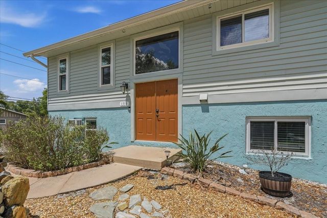 1314 OLEANDER DRIVE, Tarpon Springs, FL 34689