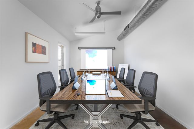 900 W North Loop BLVD, Austin, TX 78756