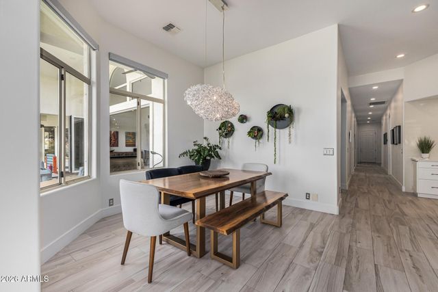 15057 S 6TH Place, Phoenix, AZ 85048