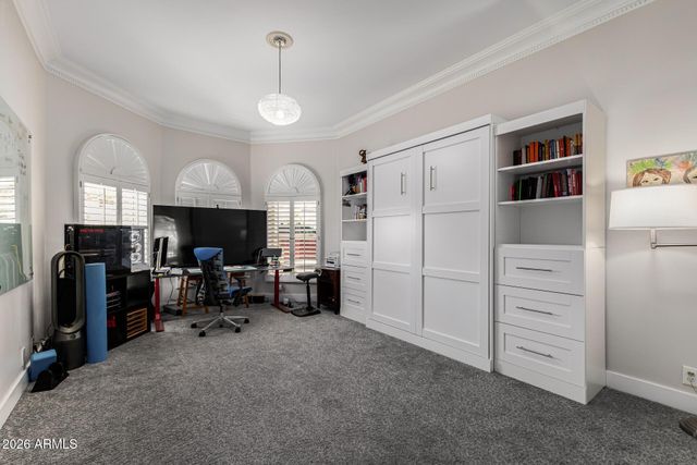 15057 S 6TH Place, Phoenix, AZ 85048