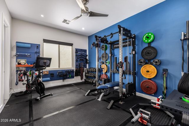 15057 S 6TH Place, Phoenix, AZ 85048