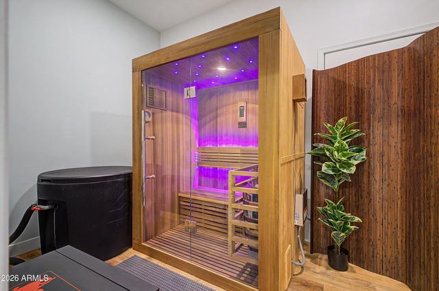 15057 S 6TH Place, Phoenix, AZ 85048