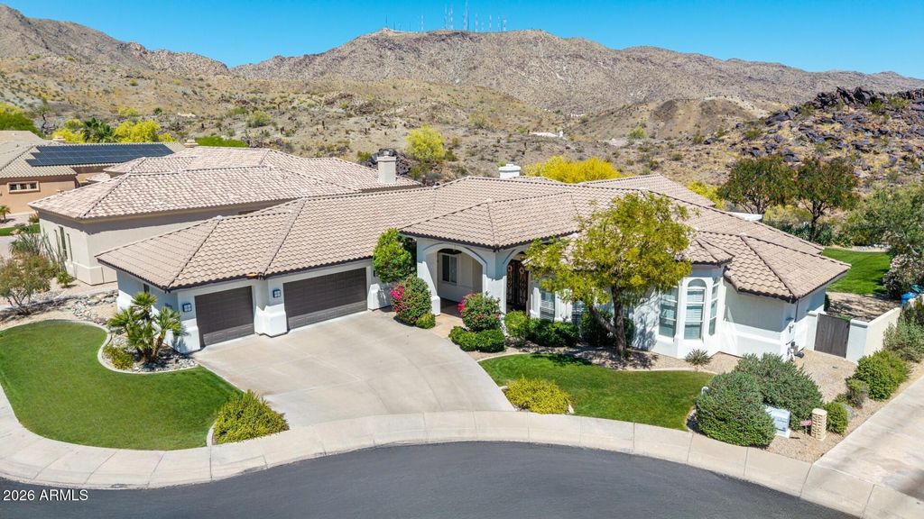 15057 S 6TH Place, Phoenix, AZ 85048