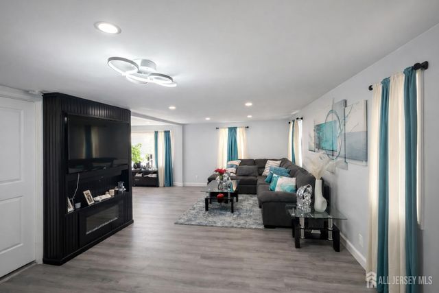 13 Bissett Place, South River, NJ 08882