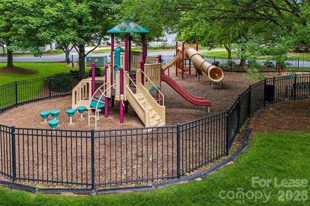 15655 Taviston Street, Huntersville, NC 28078