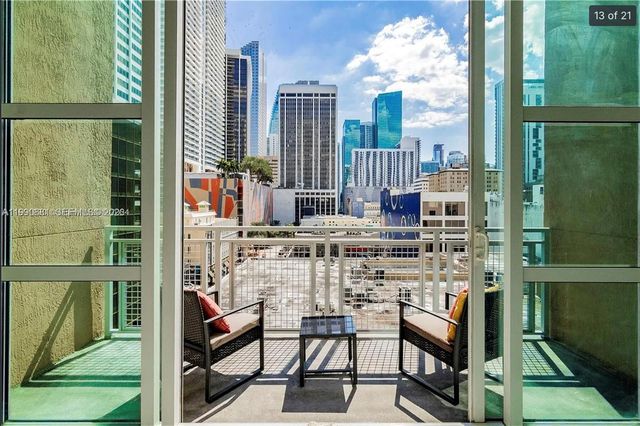 253 NE 2nd St 617, Miami, FL 33132