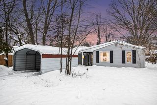 2418 Edgewood Drive, Kalamazoo City, MI 49008