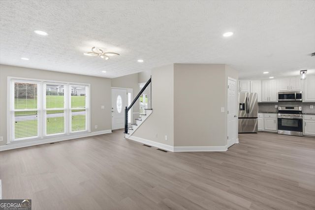 2970 Waverly Place Drive, Dacula, GA 30019