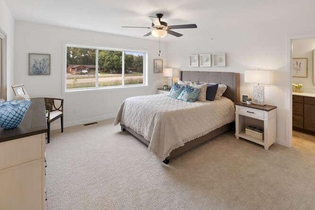 13621 Hollybrook Drive, Apple Valley, MN 55124