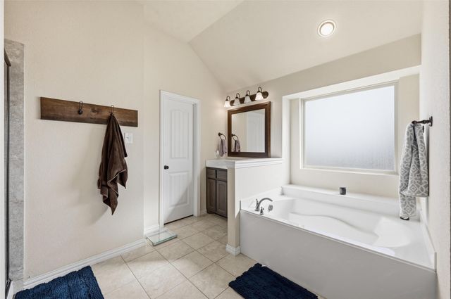 144 Brady Coleman Lane, Springtown, TX 76082