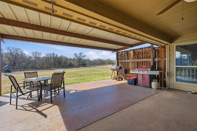 144 Brady Coleman Lane, Springtown, TX 76082