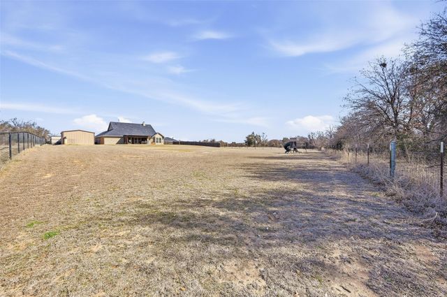 144 Brady Coleman Lane, Springtown, TX 76082