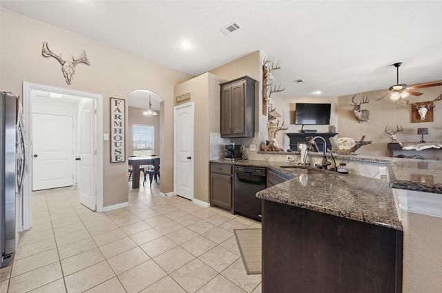 144 Brady Coleman Lane, Springtown, TX 76082