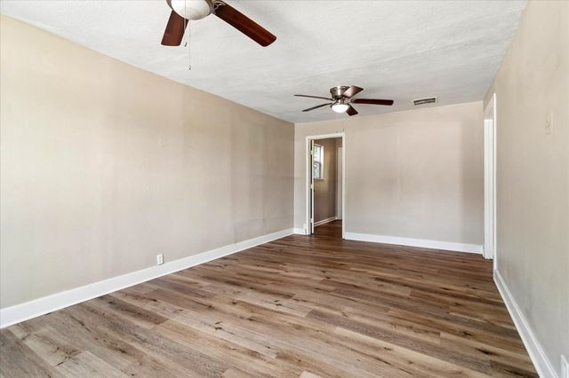 102 N 3rd Street, Sanger, TX 76266