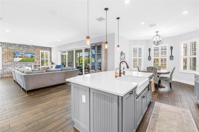 10108 CORRIENTE COURT, Palmetto, FL 34221