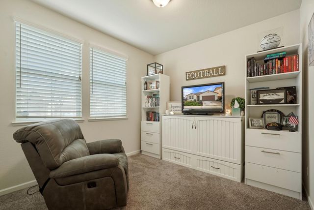 612 Chagall Ln, Stockton, CA 95209