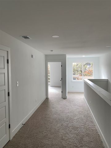 9471 TimberLeaf Dr, Dallas, TX 75243
