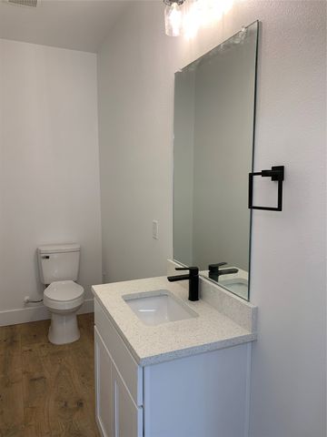 9471 TimberLeaf Dr, Dallas, TX 75243