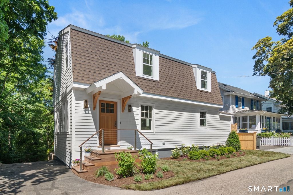7 Raymond Heights, Darien, CT 06820