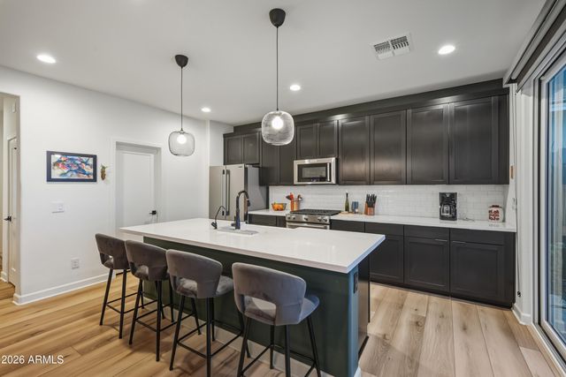 3884 W GARDEN GROVE Drive, San Tan Valley, AZ 85144