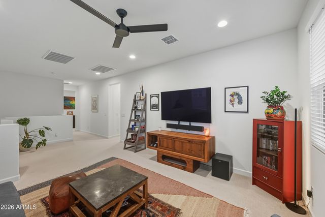 3884 W GARDEN GROVE Drive, San Tan Valley, AZ 85144