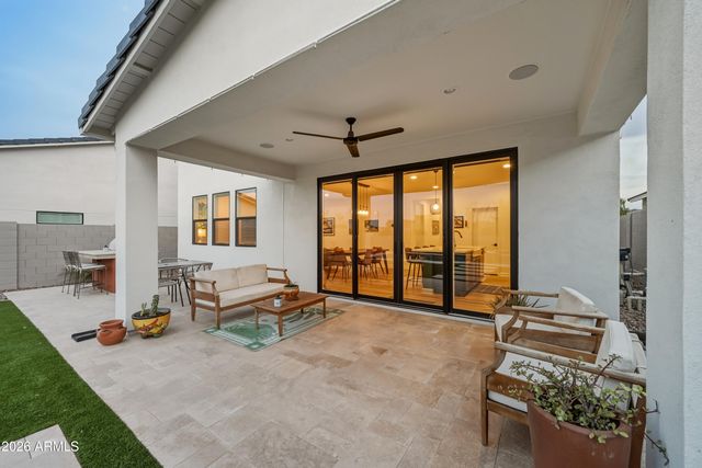 3884 W GARDEN GROVE Drive, San Tan Valley, AZ 85144