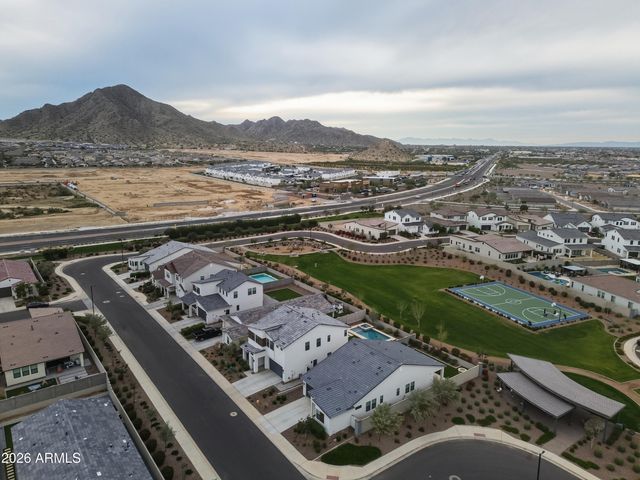 3884 W GARDEN GROVE Drive, San Tan Valley, AZ 85144