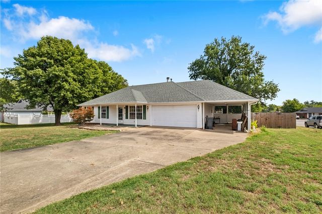 1809 S 14th Street, Rogers, AR 72758
