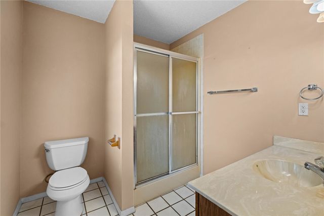 1809 S 14th Street, Rogers, AR 72758