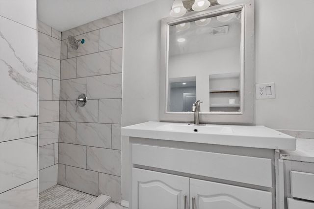 2806 Highway 47, Los Lunas, NM 87031