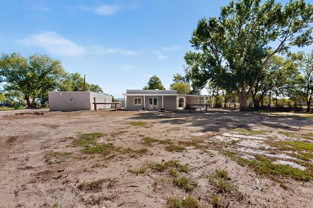 2806 Highway 47, Los Lunas, NM 87031