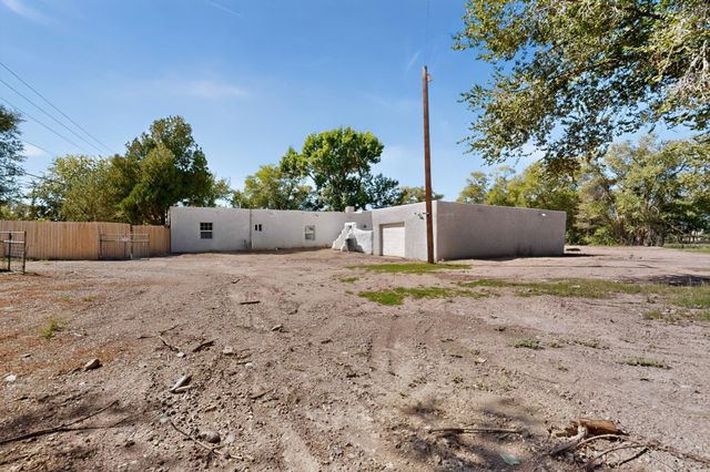 2806 Highway 47, Los Lunas, NM 87031