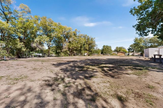 2806 Highway 47, Los Lunas, NM 87031