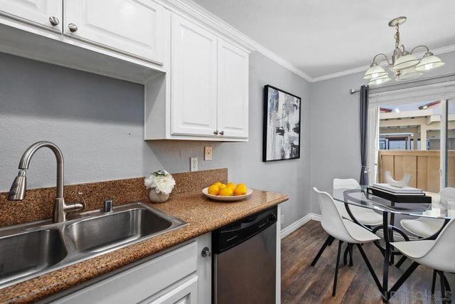 4050 Porte La Paz 44, San Diego, CA 92122