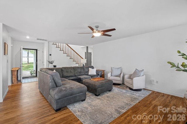 10203 Rockwood Road, Charlotte, NC 28215