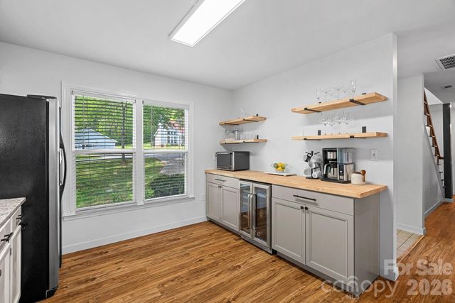 10203 Rockwood Road, Charlotte, NC 28215