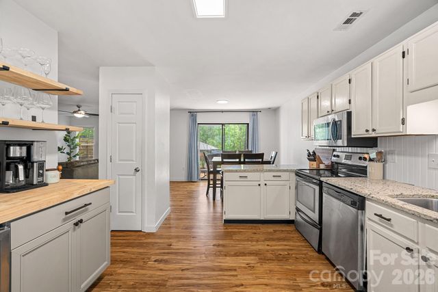 10203 Rockwood Road, Charlotte, NC 28215