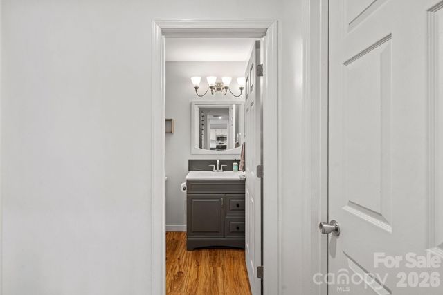 10203 Rockwood Road, Charlotte, NC 28215