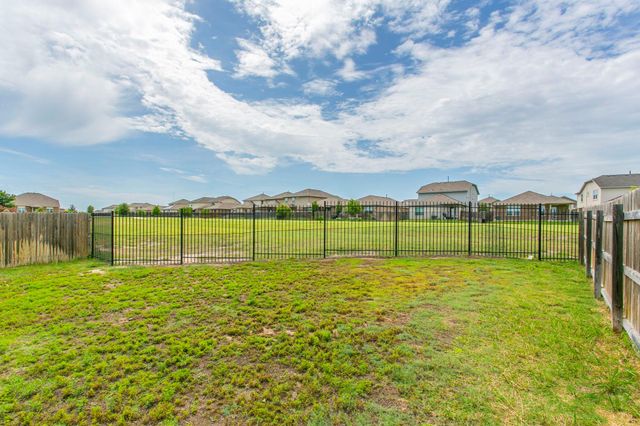 313 Bremen ST, Georgetown, TX 78626