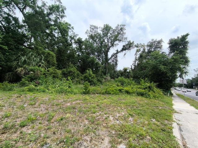 1102 SE 3RD AVENUE, Gainesville, FL 32601