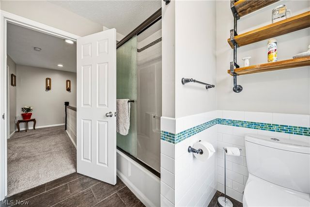 2087 Chimney Ridge Drive, Madison, OH 44057