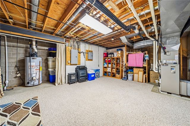 2087 Chimney Ridge Drive, Madison, OH 44057