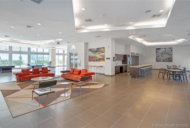 79 SW 12th St 1102-S, Miami, FL 33130