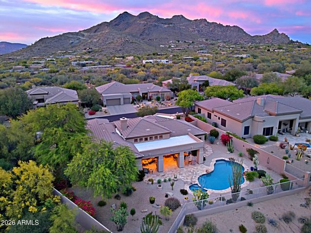 6249 E AMBER SUN Drive, Scottsdale, AZ 85266