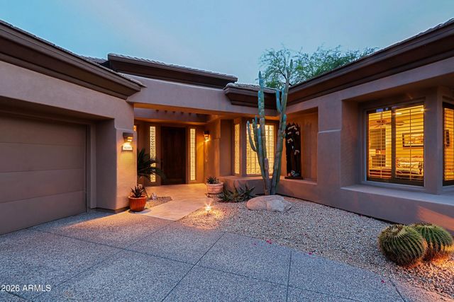 6249 E AMBER SUN Drive, Scottsdale, AZ 85266