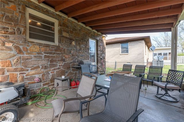 3215 S 18th Street, Fort Smith, AR 72901