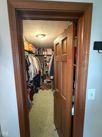 668 N 300 W, Greenfield, IN 46140